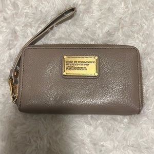 Marc jacobs wallet/wristlet